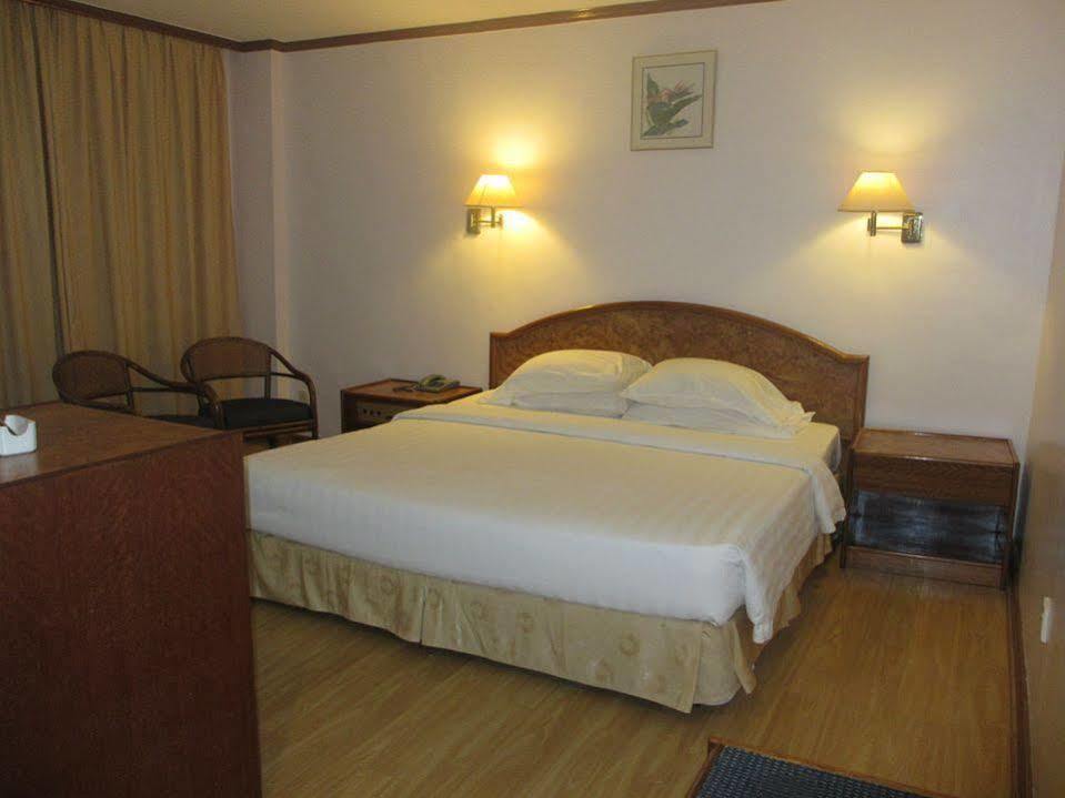 Sanbay Hotel Sandakan Exterior photo